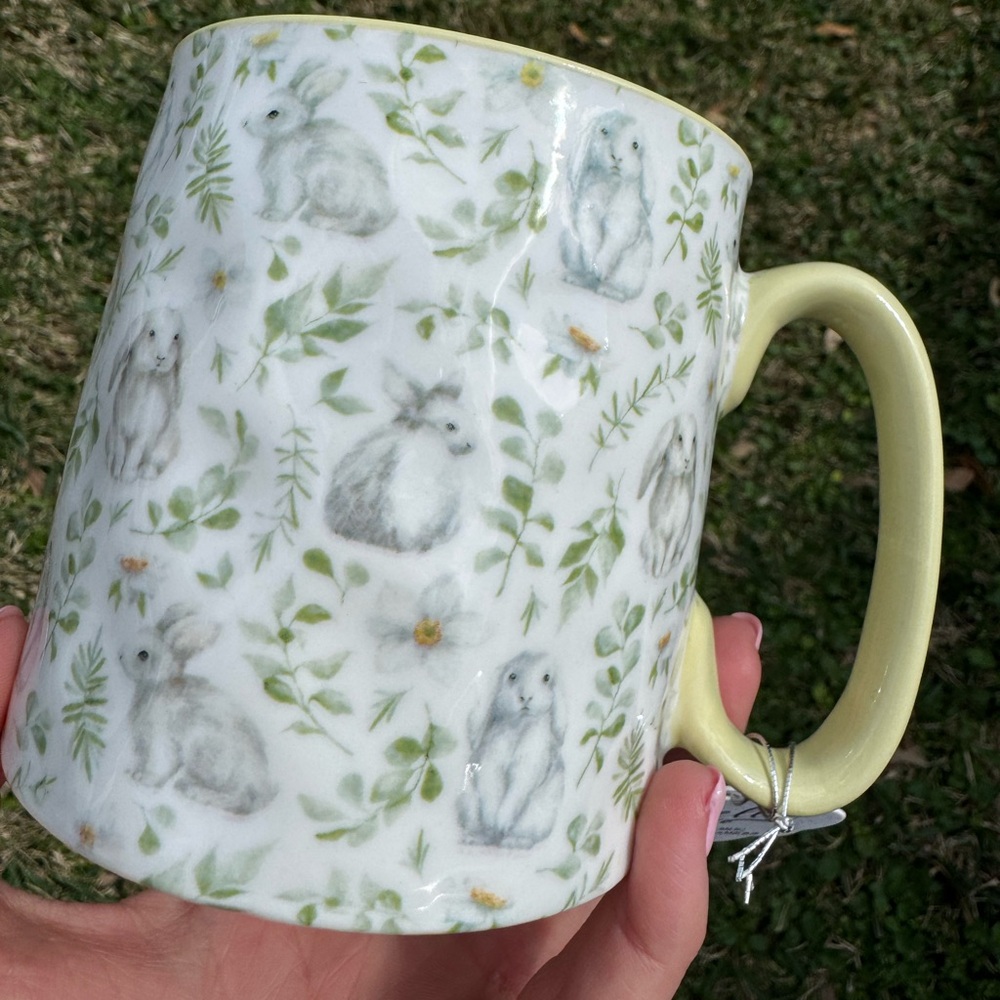 Floral Bunny Mug with Yellow Handle Spring 10 Strawberry Street Bella nwt - Picture 2 of 2